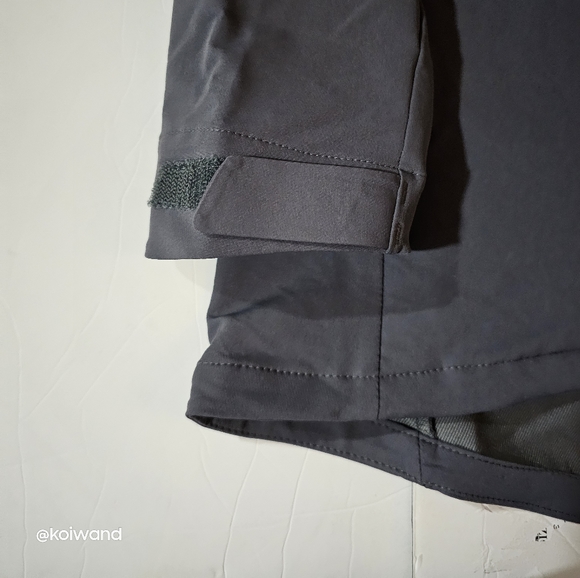 Kirkland Signature Men's Stretch Water Repellent Wind Resistance Jacket Size S - Picture 10 of 16